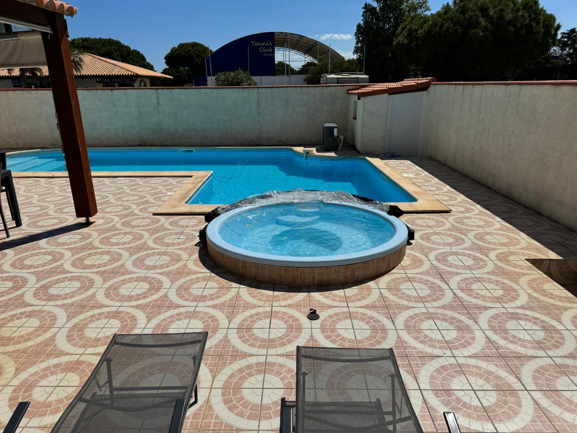 Villa La Lagune Piscine Et Spa Prives 8 Couchages Parking Prive Et Borne De Recharge Electrique Le Barcares Ruang foto